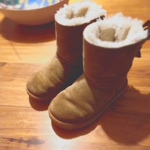 Girls UGGs, Bailey Bow II